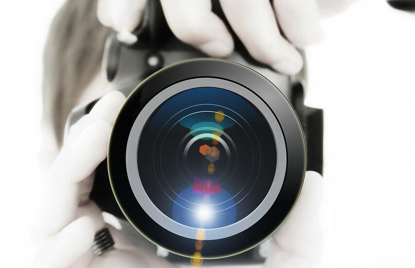 photographer, camera, lens-106821.jpg